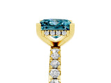 Yellow gold Princess Cut Blue Topaz Solitaire Ring with Round  Pavé Band and Four-Prong Setting_41