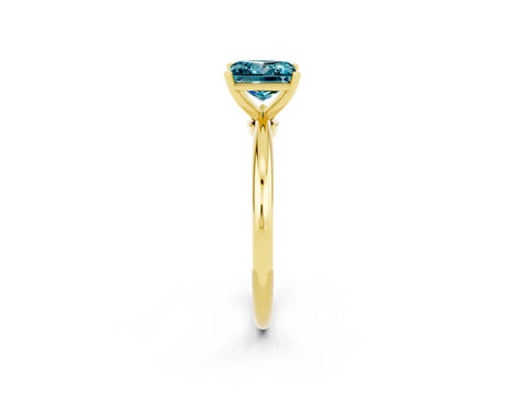 Yellow gold Princess Cut Blue Topaz Solitaire Ring with Six-Prong Setting and Classic Band_2