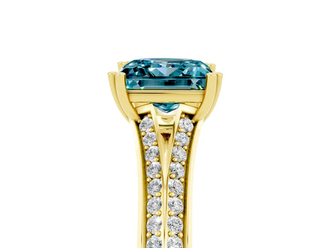 Yellow gold Princess Cut Blue Topaz Split Shank Engagement Ring with Pavé Band_5