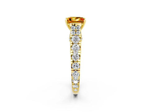 Yellow gold Princess Cut Citrine Classic Solitaire Ring with Pavé Band and Four-Prong Setting_2