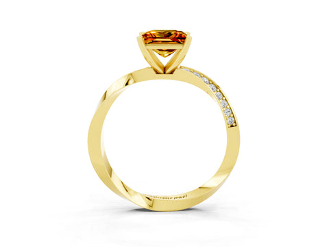 Yellow gold Princess Cut Citrine Engagement Ring with Side Stone Accents and Four-Prong Setting_42