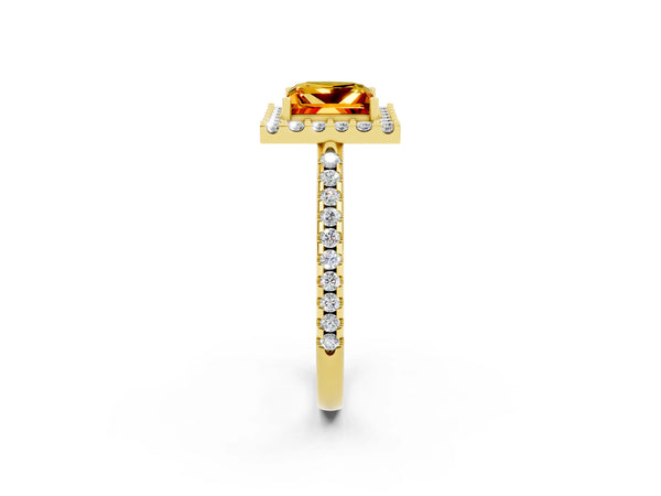 Yellow gold Princess Cut Citrine Pavé Halo Ring with Four-Prong Setting