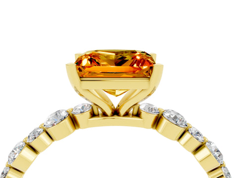 Yellow gold Princess Cut Citrine Prong Set Engagement Ring with Pavé Band_4