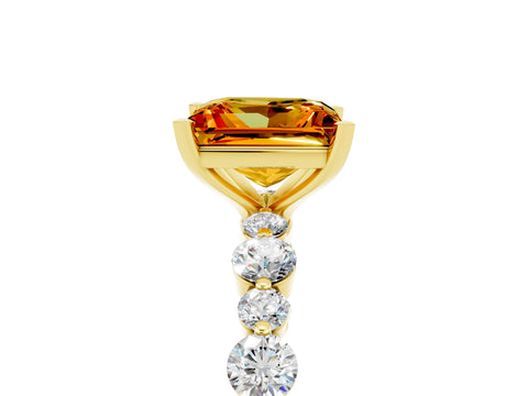 Yellow gold Princess Cut Citrine Prong Set Engagement Ring with Pavé Band_5