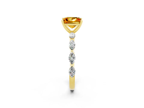 Yellow gold Princess Cut Citrine Ring with Marquise Side Stones and Prong Setting_2