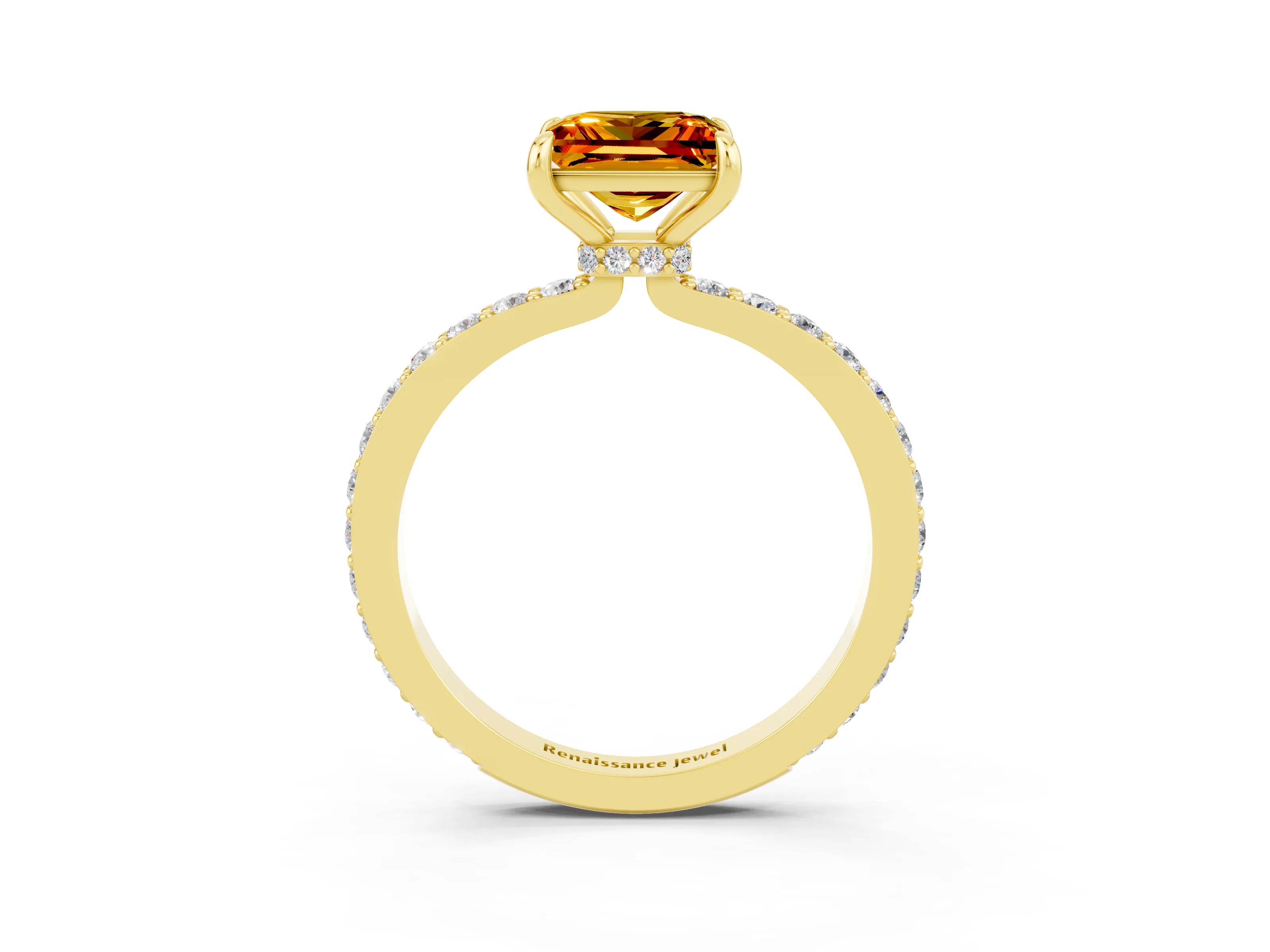Yellow gold Princess Cut Citrine Ring with Pavé Band and Four-Prong Setting_3