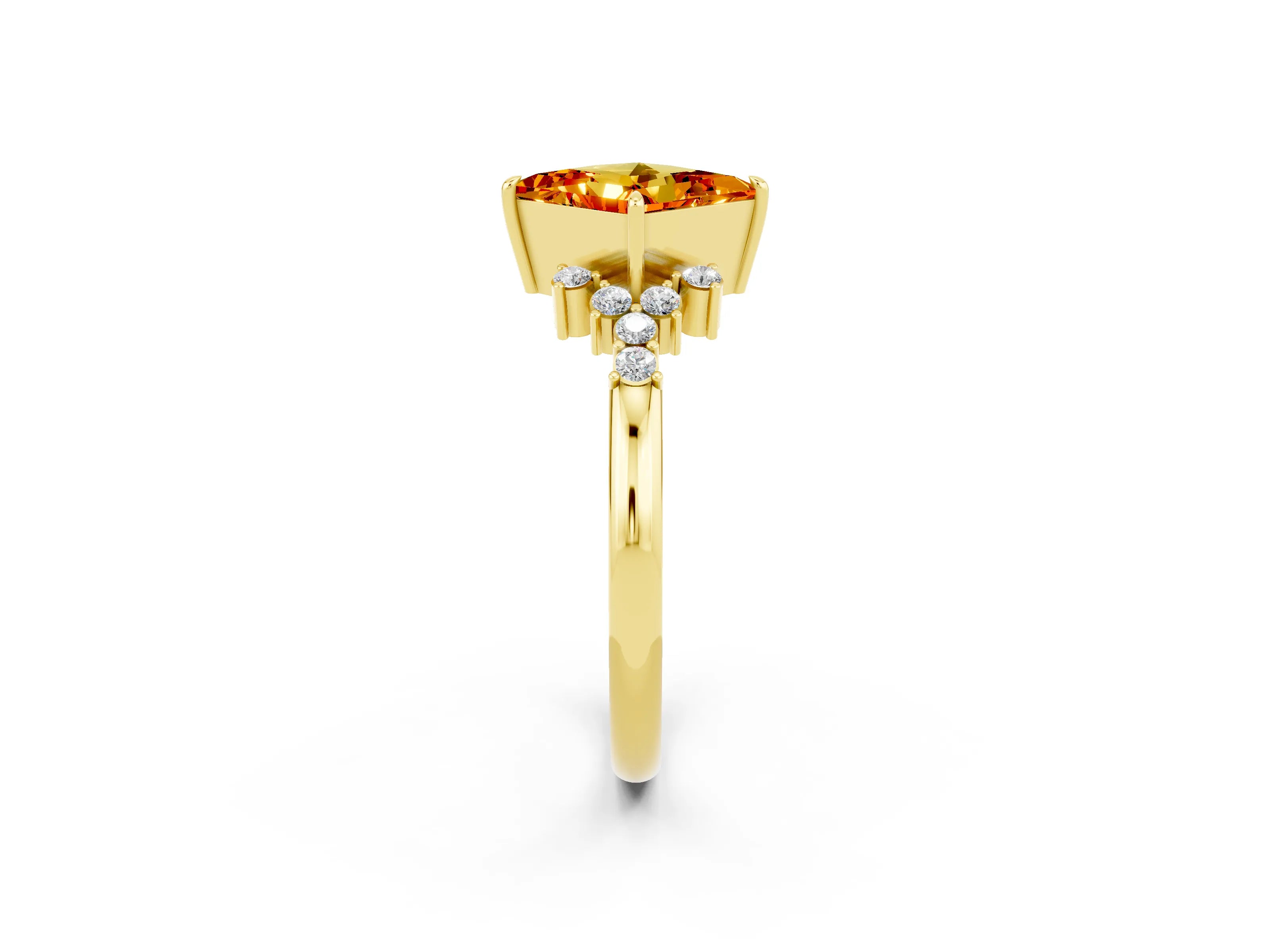 Yellow gold Princess Cut Citrine Ring with Side Stones and Four-Prong Setting_38