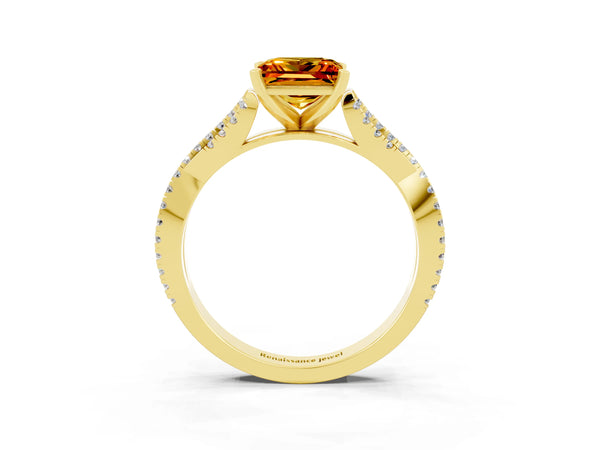 Yellow gold Princess Cut Citrine Solitaire Engagement Ring with Twisted Pavé Band and Four-Prong Setting