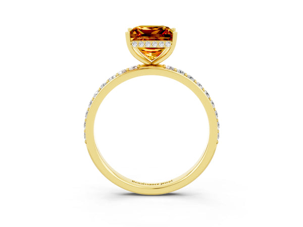 Yellow gold Princess Cut Citrine Solitaire Ring with Pavé Band and Hidden Halo