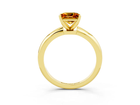 Yellow gold Princess Cut Citrine Solitaire Ring with Six-Prong Setting and Classic Band_3