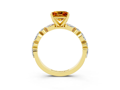 Yellow gold Princess Cut Citrine Solitaire with Side Stones on a Pavé Band and Four-Prong Setting_3