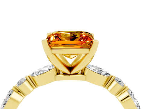 Yellow gold Princess Cut Citrine Solitaire with Side Stones on a Pavé Band and Four-Prong Setting_4