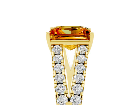 Yellow gold Princess Cut Citrine Split Shank Pavé Engagement Ring with Four-Prong Setting_17