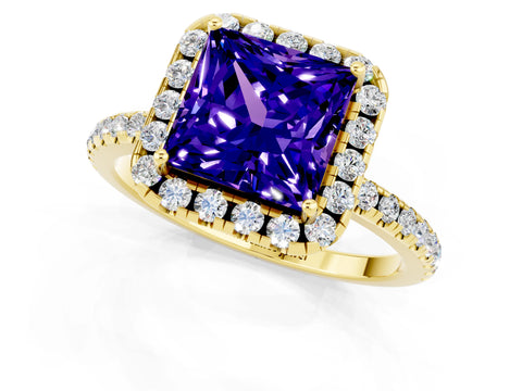 Yellow gold Princess Cut Cut Diamond Floral Halo Engagement Ring with Pavé Band and Prong Setting_1