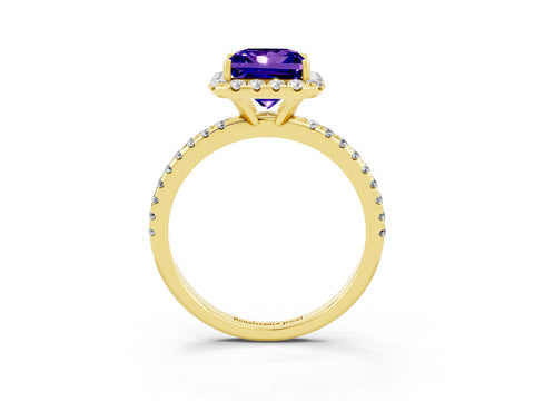 Yellow gold Princess Cut Cut Diamond Floral Halo Engagement Ring with Pavé Band and Prong Setting_3