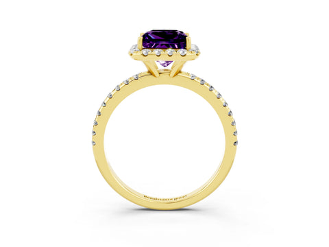 Yellow gold Princess Cut Cut Diamond Floral Halo Engagement Ring with Pavé Band and Prong Setting_3