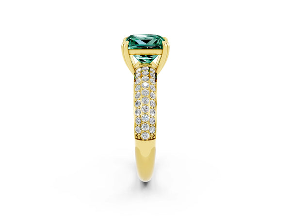 Yellow gold Princess Cut Green Sapphire Vintage Milgrain Ring with Round  Stations