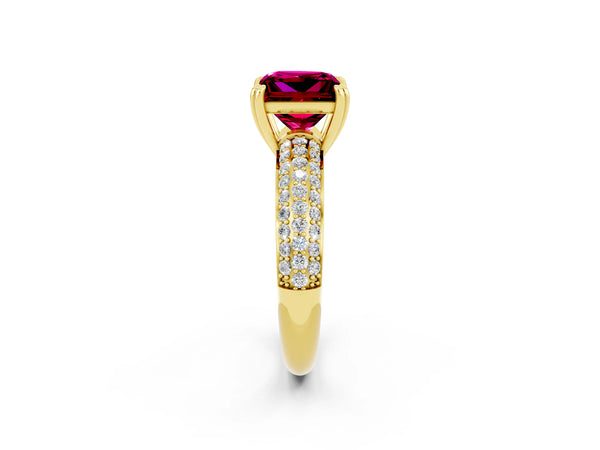 Yellow gold Princess Cut Garnet Vintage Milgrain Ring with Round  Stations