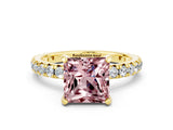 Yellow gold Princess Cut Cut Diamond Pavé Band with Four-Prong Setting