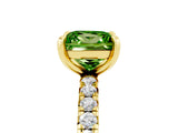Yellow gold Princess Cut Cut Diamond Pavé Band with Four-Prong Setting_5