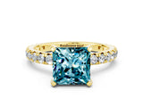 Yellow gold Princess Cut Cut Diamond Pavé Band with Four-Prong Setting