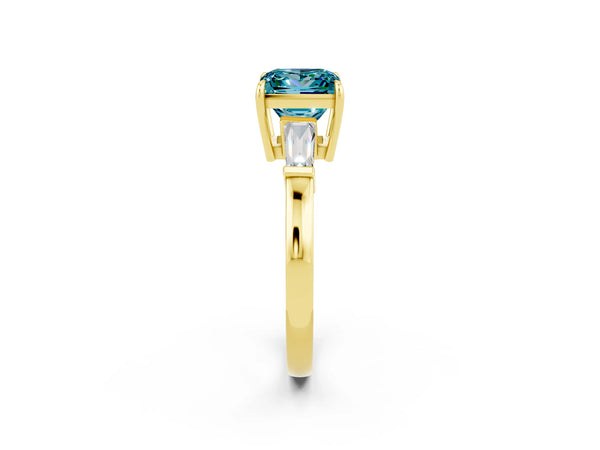 Yellow gold Princess Cut Cut Diamond Ring with Tapered Baguette Side Stones in Four-Prong Setting
