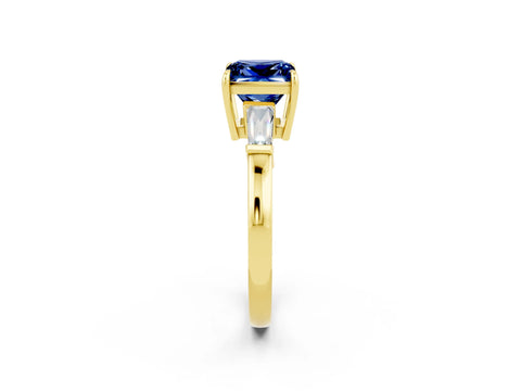 Yellow gold Princess Cut Cut Diamond Ring with Tapered Baguette Side Stones in Four-Prong Setting_2