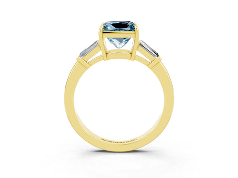 Yellow gold Princess Cut Cut Diamond Ring with Tapered Baguette Side Stones in Four-Prong Setting_3