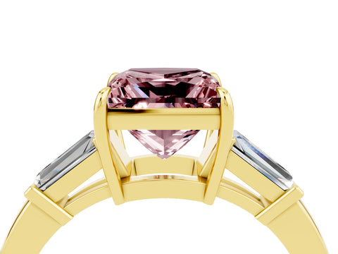Yellow gold Princess Cut Cut Diamond Ring with Tapered Baguette Side Stones in Four-Prong Setting_4