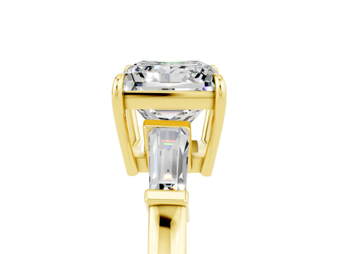 Yellow gold Princess Cut Cut Diamond Ring with Tapered Baguette Side Stones in Four-Prong Setting_5