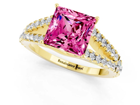 Yellow gold Princess Cut Cut Split Shank Pave Diamond Engagement Ring with Four-Prong Setting_1