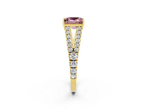 Yellow gold Princess Cut Cut Split Shank Pave Diamond Engagement Ring with Four-Prong Setting_2
