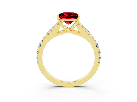 Yellow gold Princess Cut Cut Split Shank Pave Diamond Engagement Ring with Four-Prong Setting_3