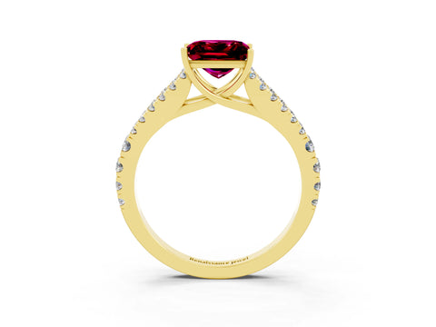 Yellow gold Princess Cut Cut Split Shank Pave Diamond Engagement Ring with Four-Prong Setting_3