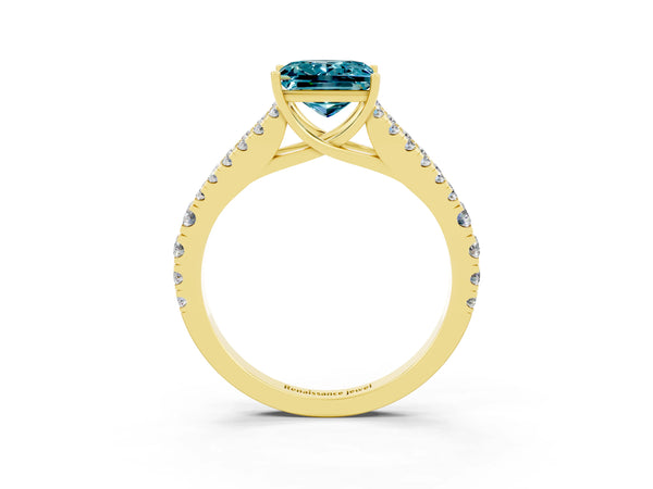 Yellow gold Princess Cut Cut Split Shank Pave Diamond Engagement Ring with Four-Prong Setting