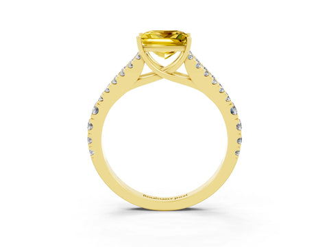 Yellow gold Princess Cut Cut Split Shank Pave Diamond Engagement Ring with Four-Prong Setting_3