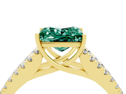 Yellow gold Princess Cut Cut Split Shank Pave Diamond Engagement Ring with Four-Prong Setting_4