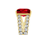 Yellow gold Princess Cut Cut Split Shank Pave Diamond Engagement Ring with Four-Prong Setting_5