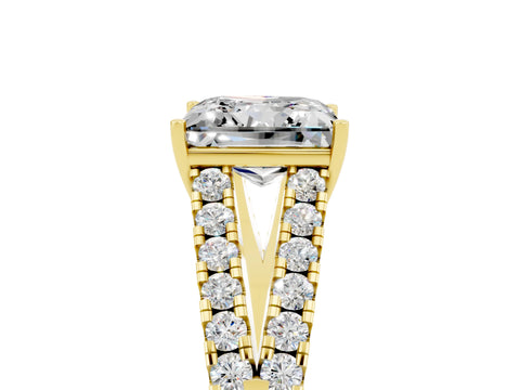Yellow gold Princess Cut Cut Split Shank Pave Diamond Engagement Ring with Four-Prong Setting_5