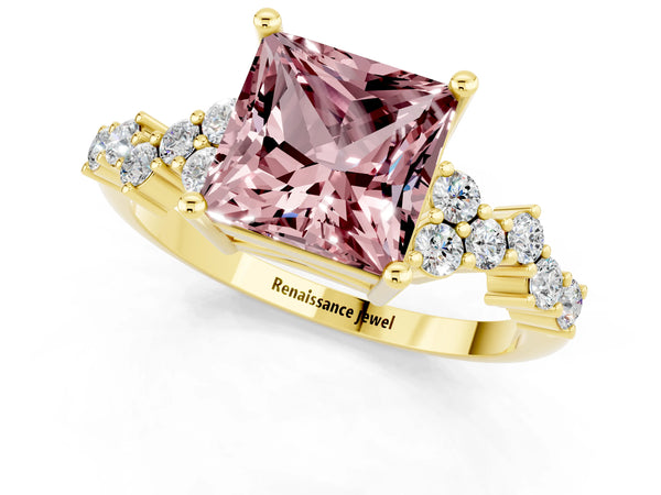 Yellow gold Princess Cut Diamond Cluster Pavé Band with Four-Prong Setting