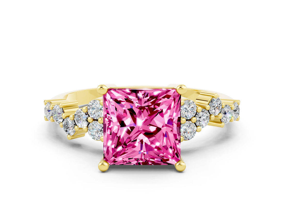 Yellow gold Princess Cut Diamond Cluster Pavé Band with Four-Prong Setting_19