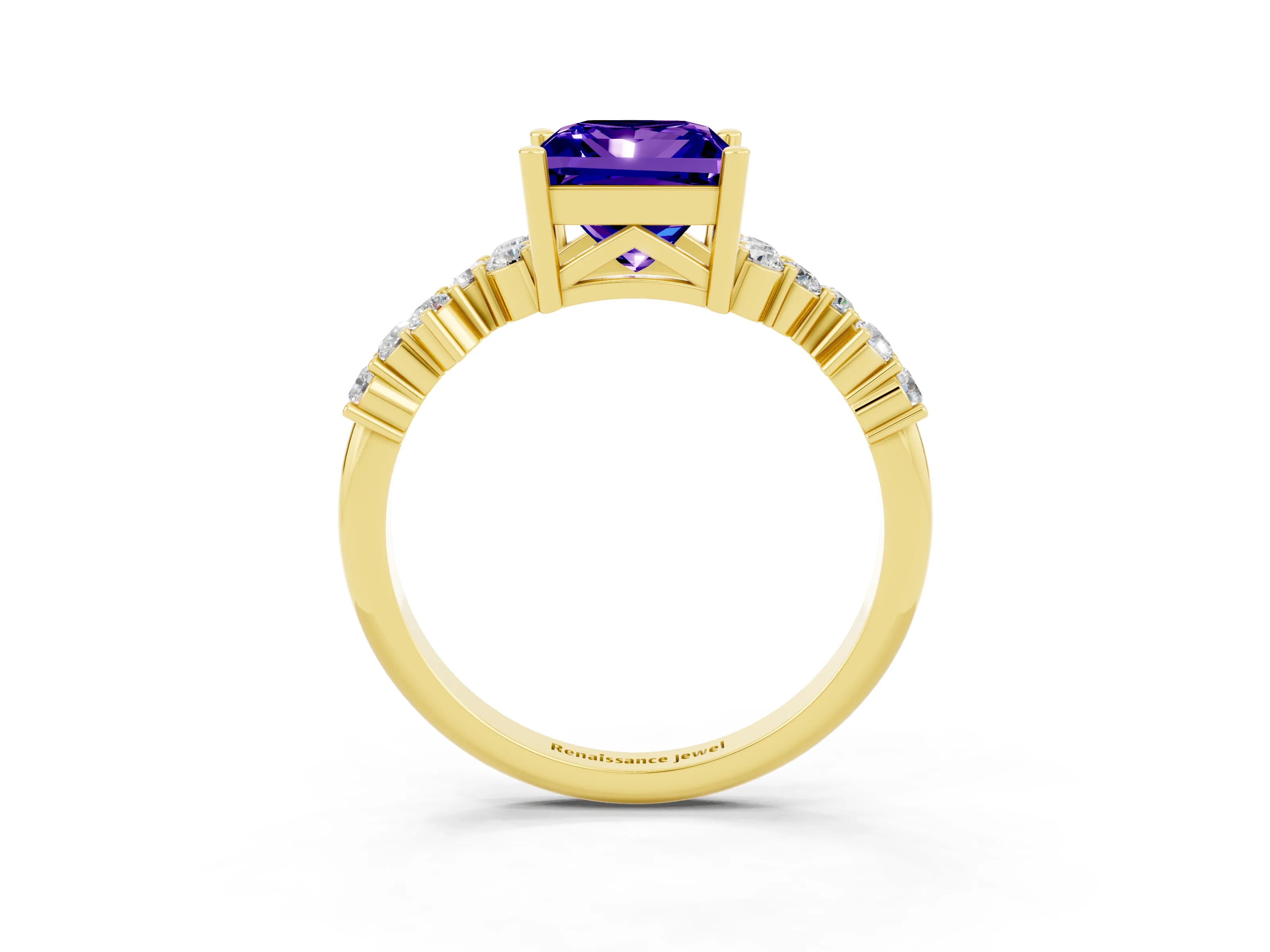Yellow gold Princess Cut Diamond Cluster Pavé Band with Four-Prong Setting_23