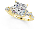 Yellow gold Princess Cut Diamond Cluster Pavé Band with Four-Prong Setting_24
