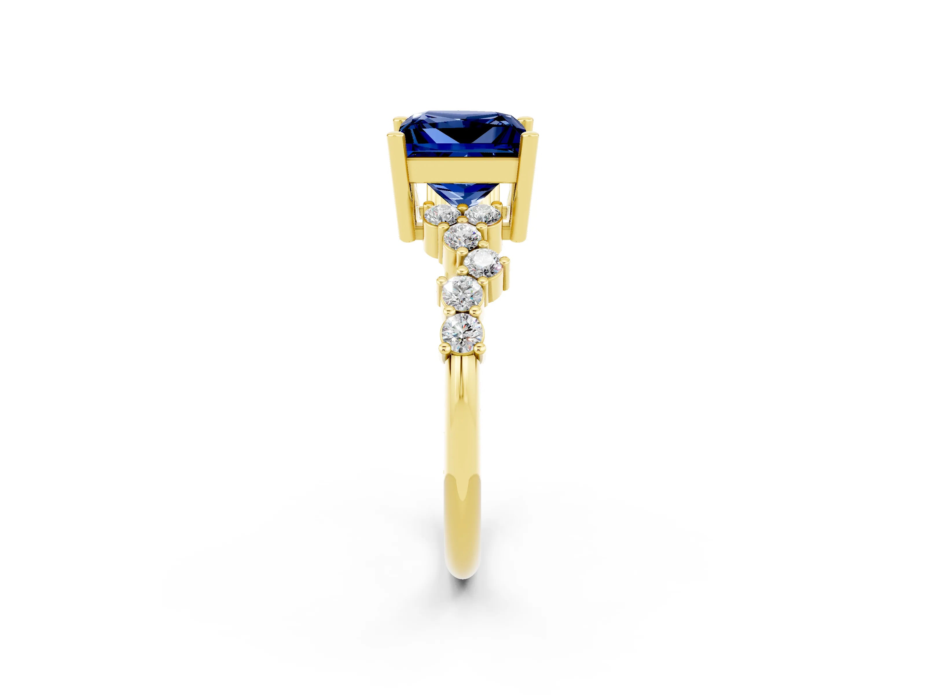 Yellow gold Princess Cut Diamond Cluster Pavé Band with Four-Prong Setting_24