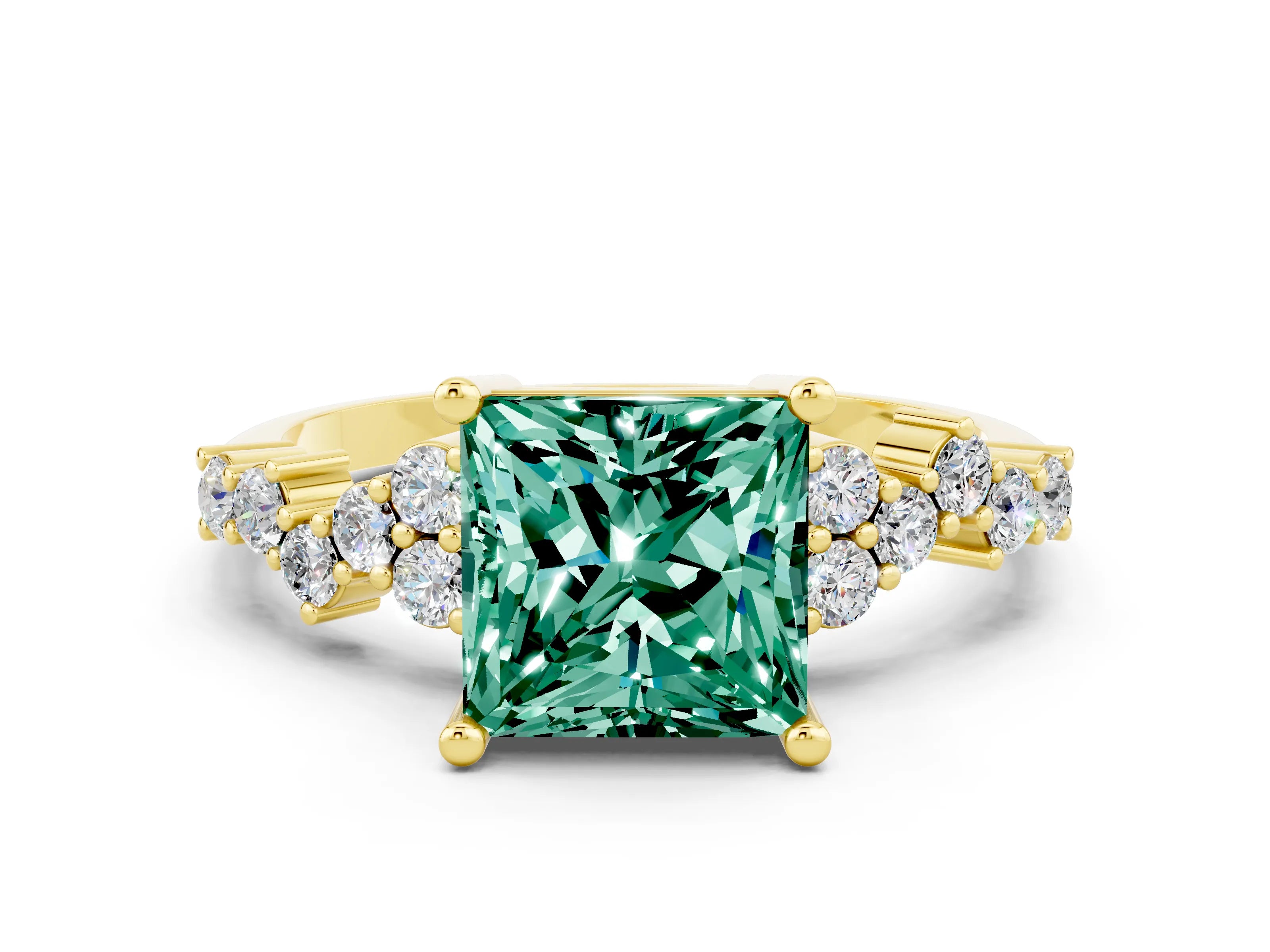 Yellow gold Princess Cut Diamond Cluster Pavé Band with Four-Prong Setting