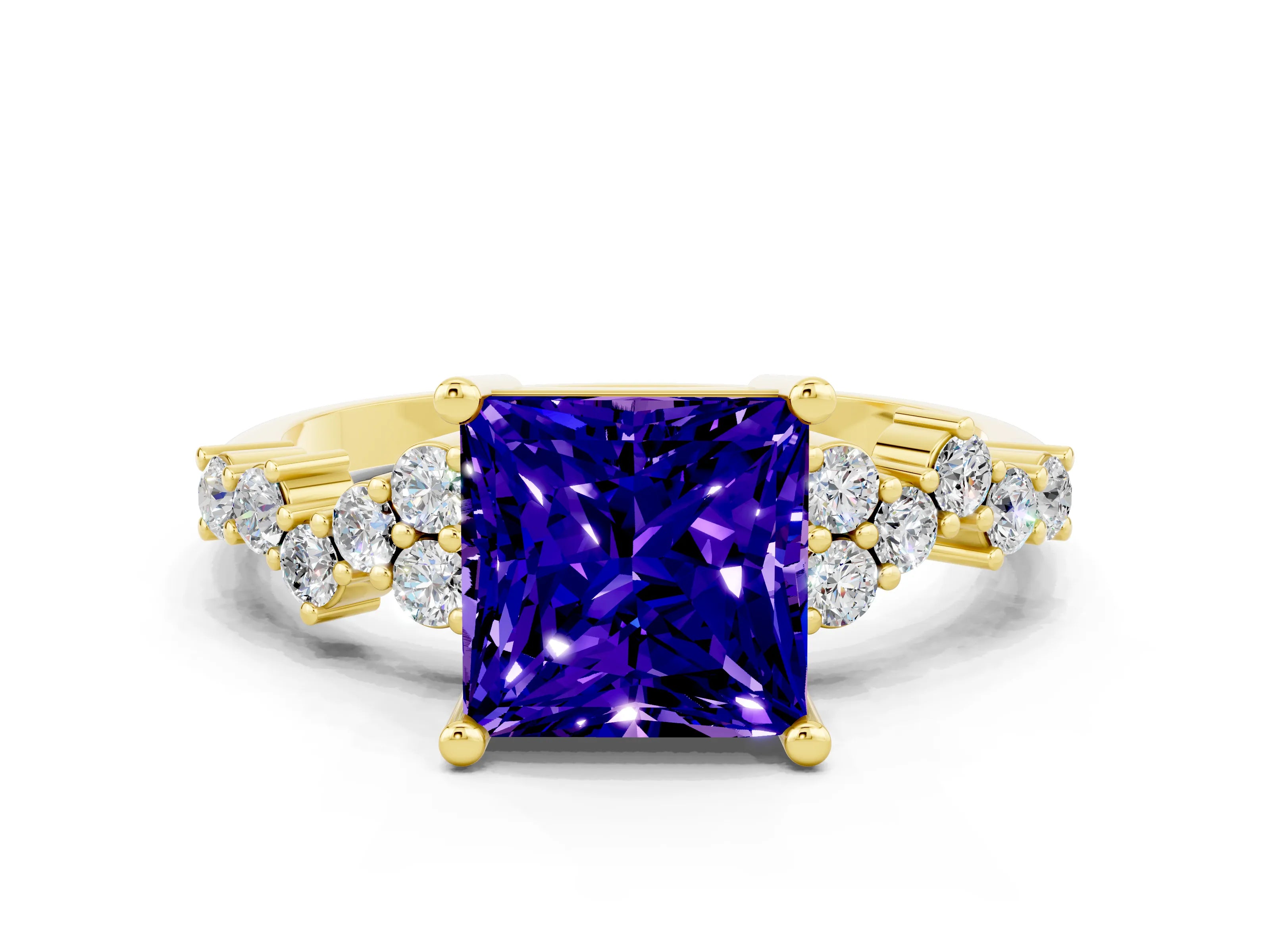 Yellow gold Princess Cut Diamond Cluster Pavé Band with Four-Prong Setting_8
