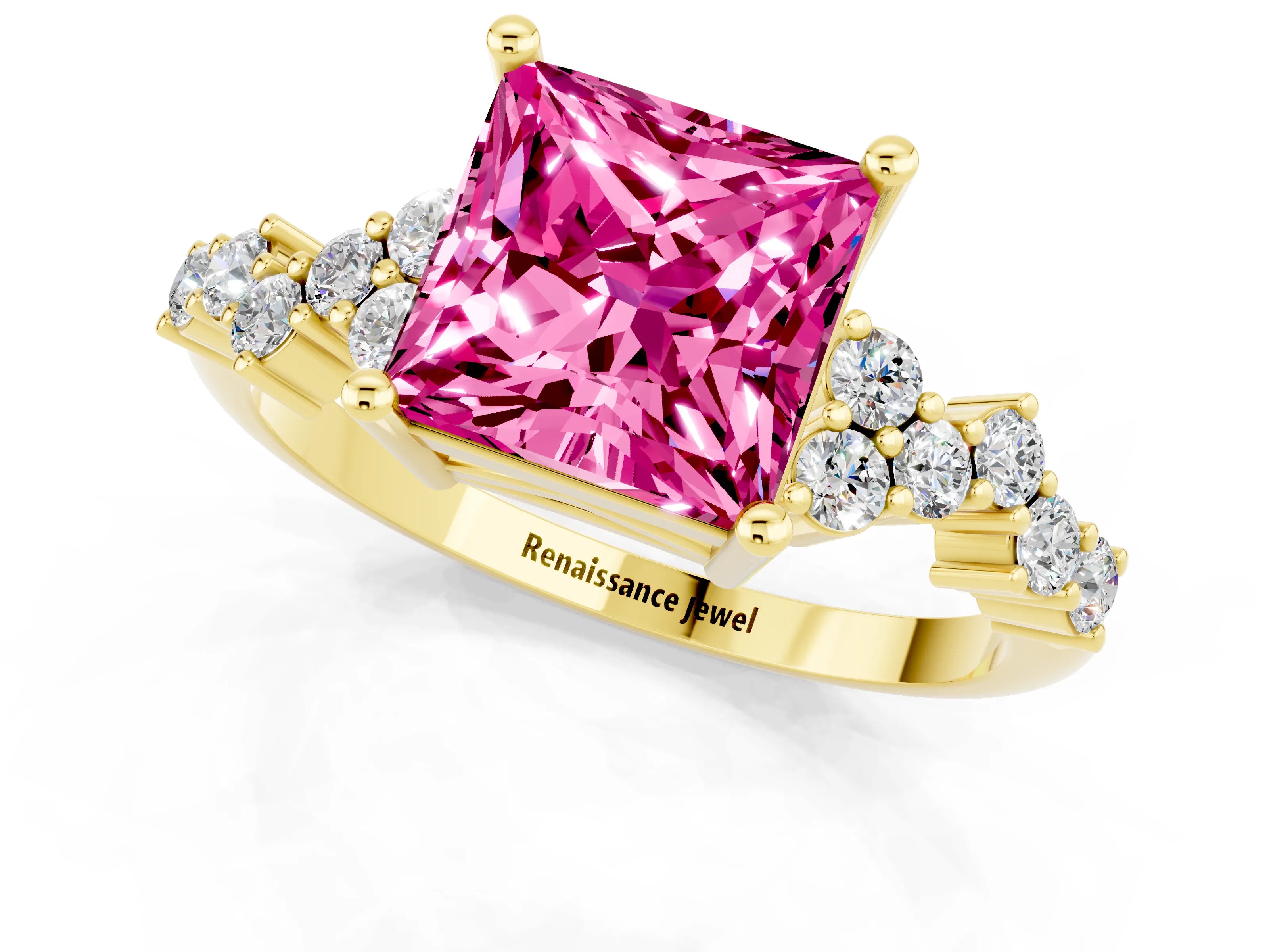 Yellow gold Princess Cut Diamond Cluster Pavé Band with Four-Prong Setting_8
