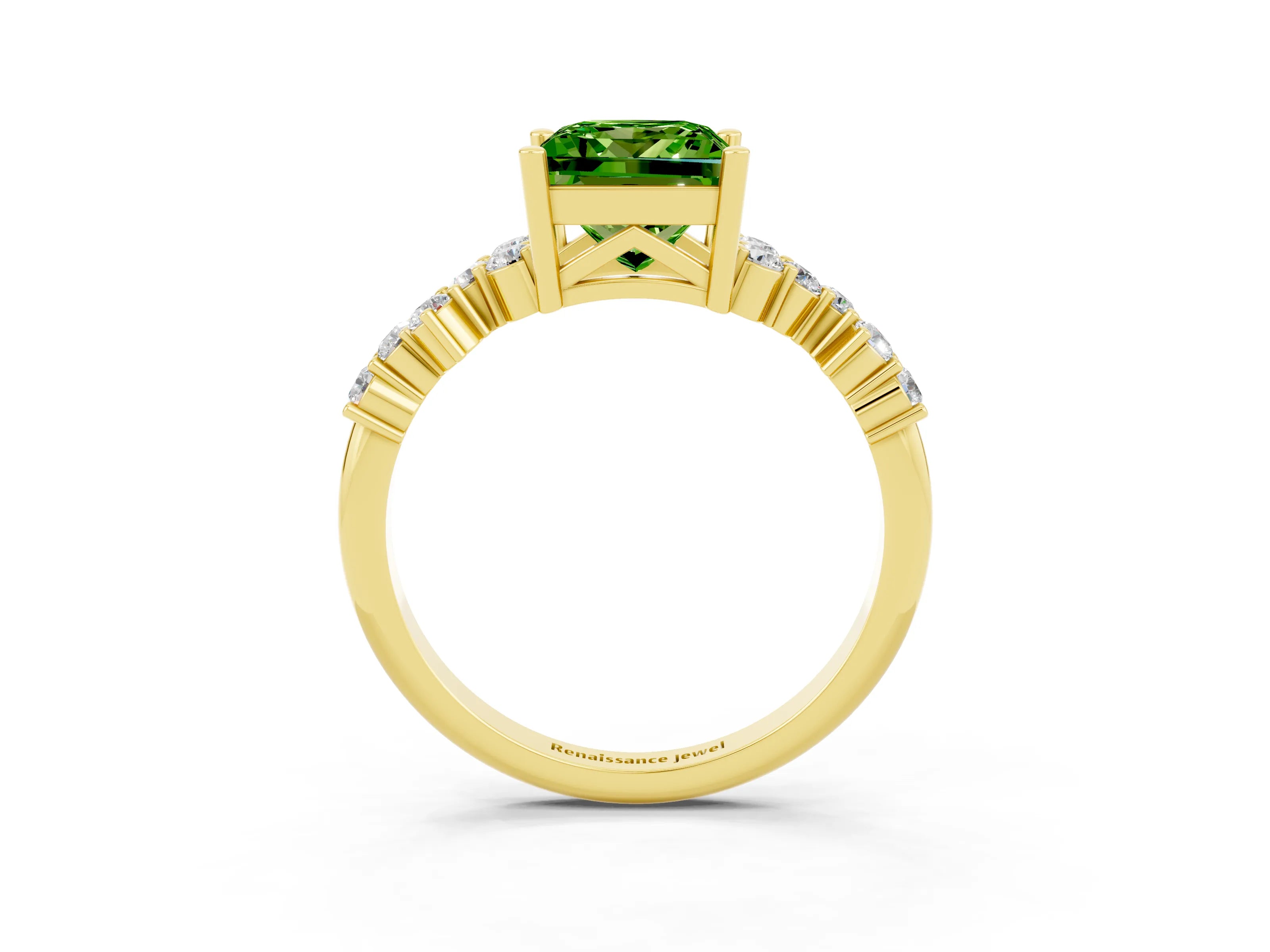Yellow gold Princess Cut Diamond Cluster Pavé Band with Four-Prong Setting_9