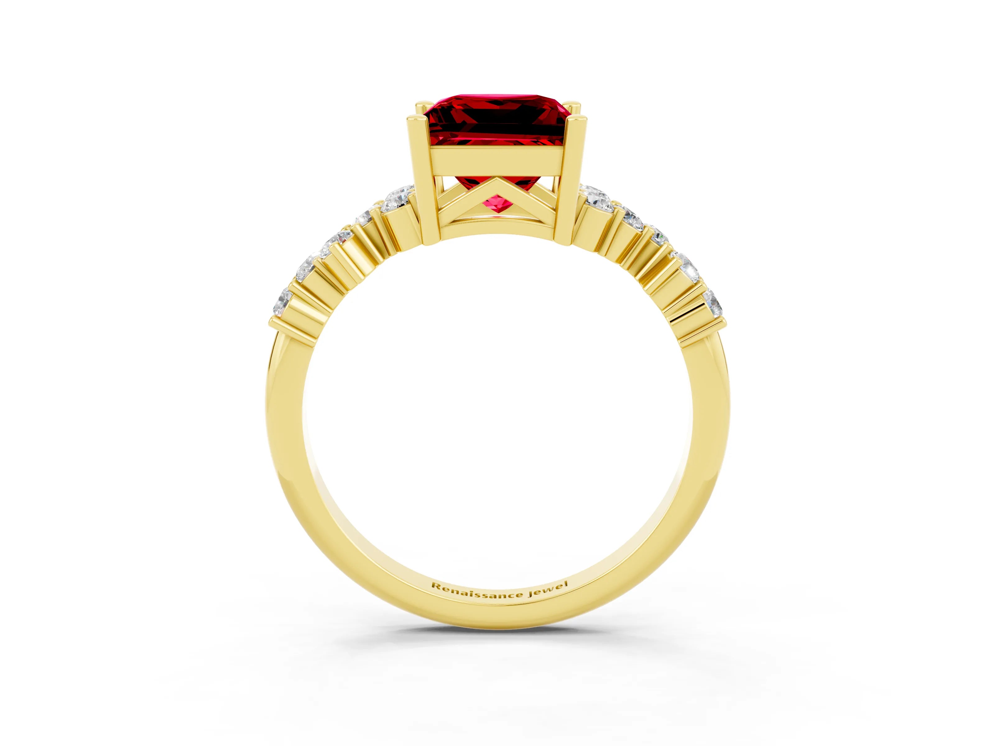 Yellow gold Princess Cut Diamond Cluster Pavé Band with Four-Prong Setting_9