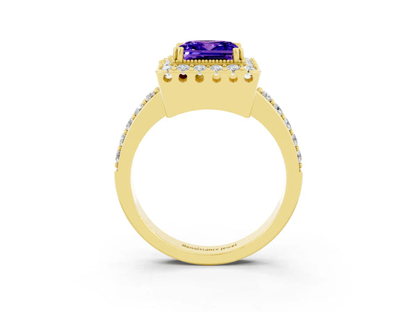 Yellow gold Princess Cut Tanzanite Halo Ring with Pavé Band and Prong Setting